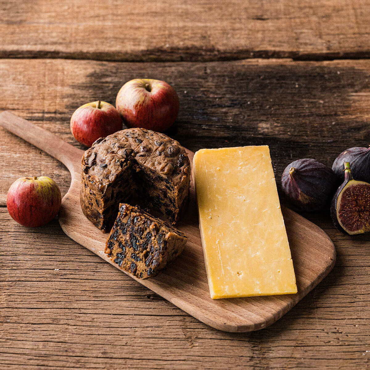 Quicke's Mature & Mrs Gill's Fruit Cake Hamper
